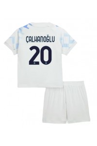 Inter Milan Hakan Calhanoglu #20 Jalkapallovaatteet Lasten Vieraspeliasu 2025-26 Lyhythihainen (+ Lyhyet housut)